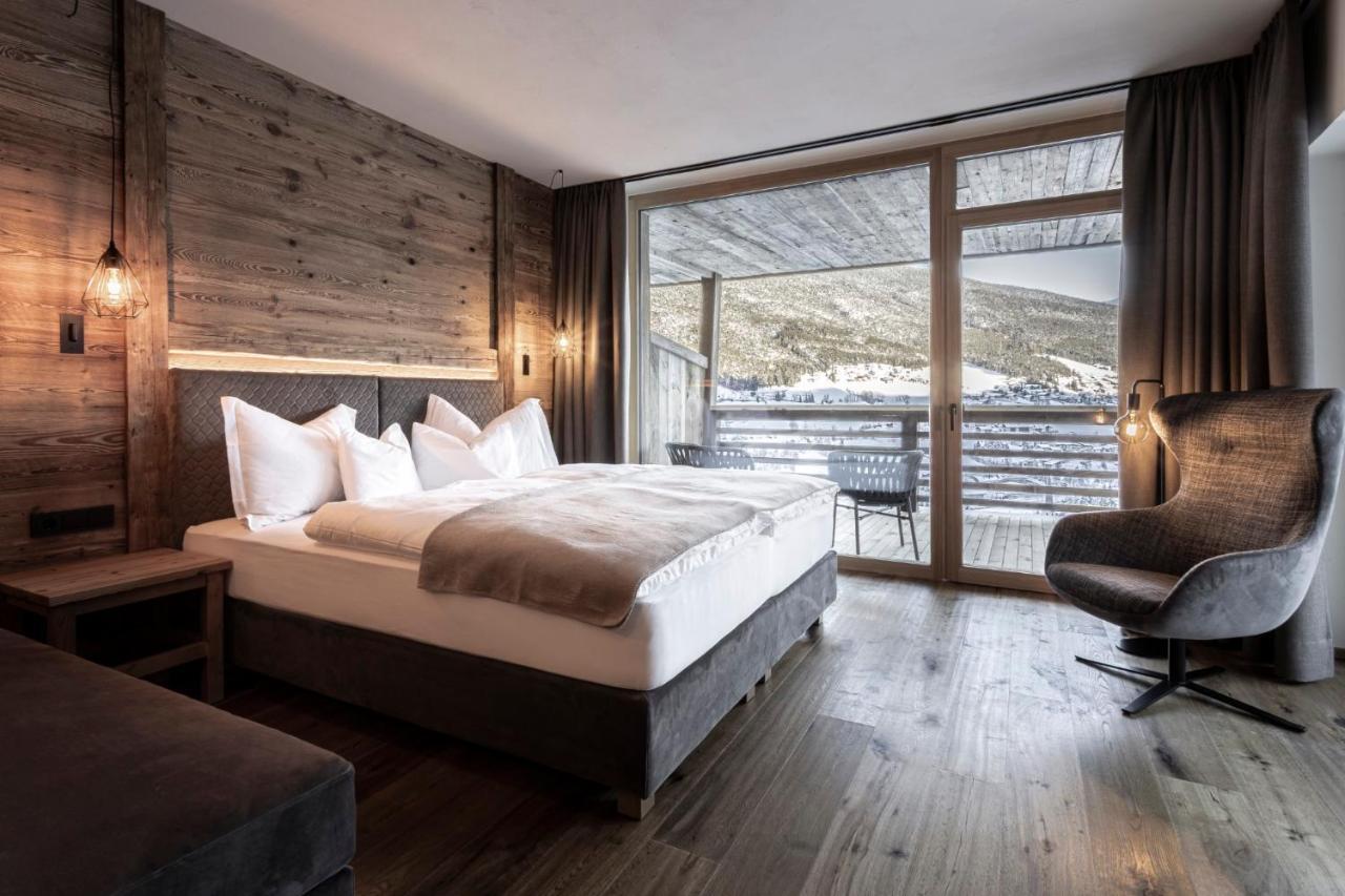 Hotel Niblea Dolomites オルティゼーイ エクステリア 写真