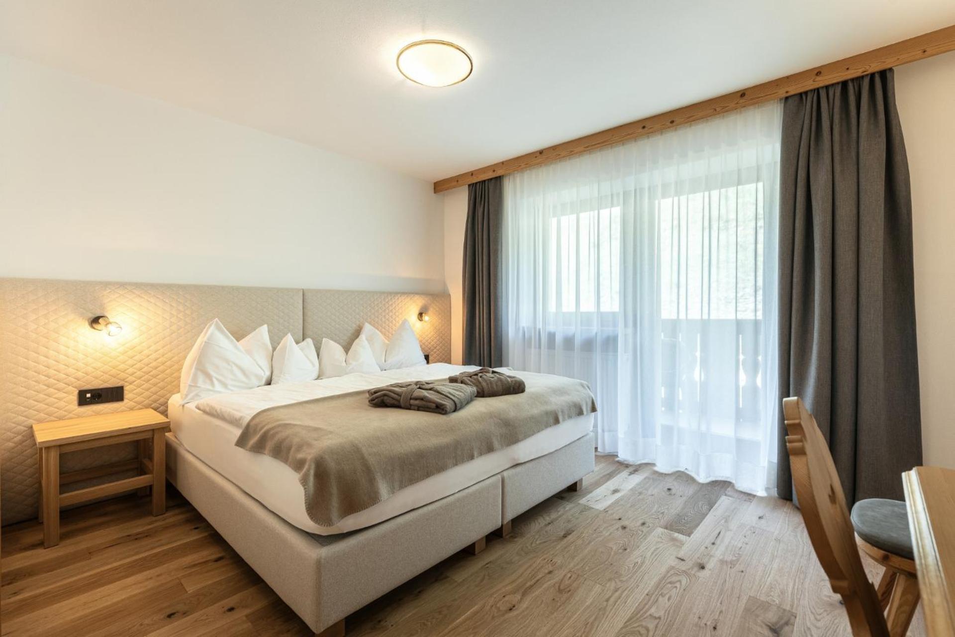 Hotel Niblea Dolomites オルティゼーイ エクステリア 写真
