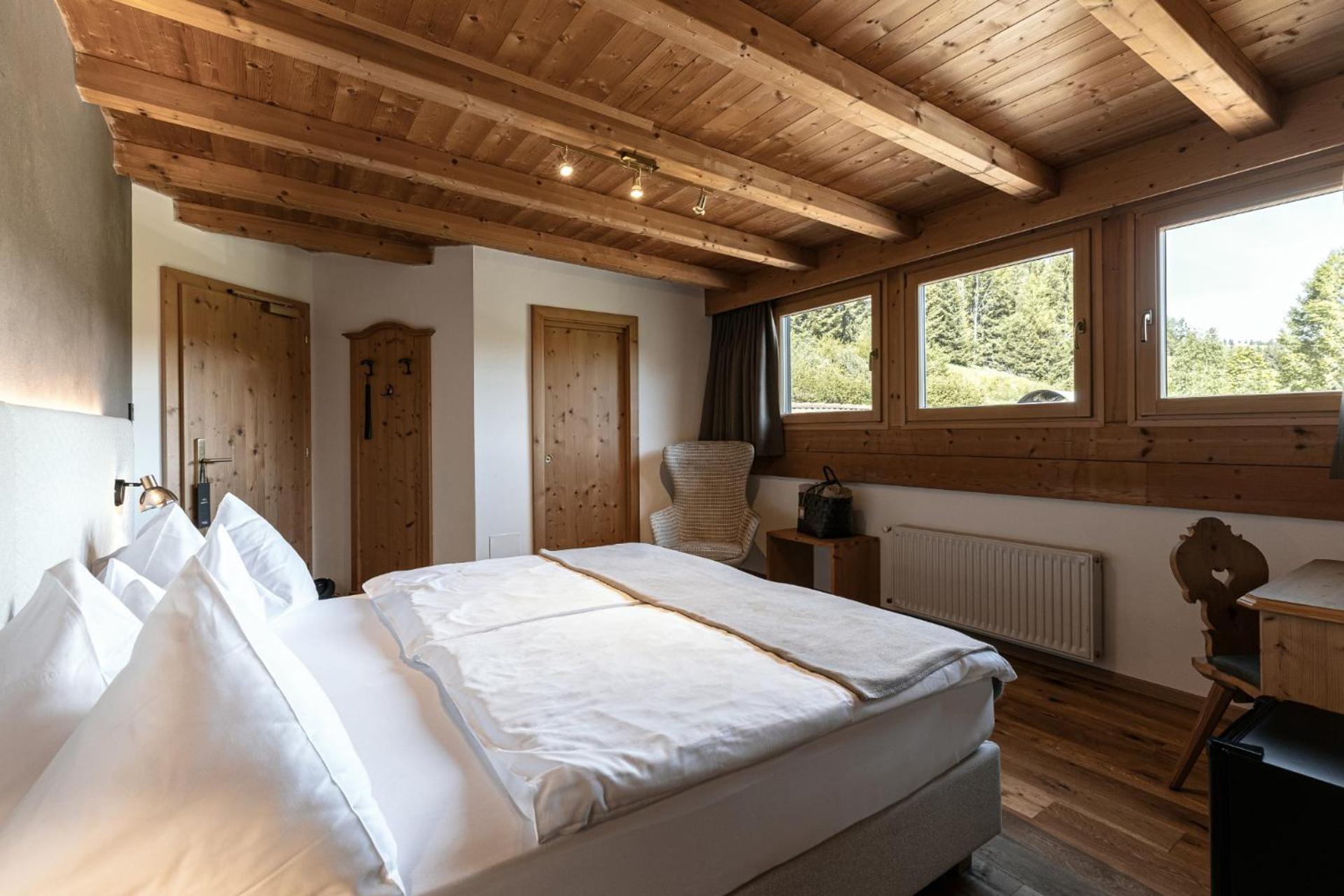 Hotel Niblea Dolomites オルティゼーイ エクステリア 写真
